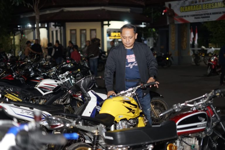 Polres Ponorogo Amankan Ratusan Motor yang Diduga Untuk Adu Balap Liar