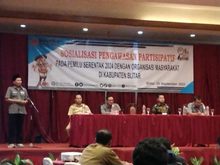 BAWASLU GELAR SOSIALISASI PENGAWASAN PARTIFIPATIF PADA PEMILU SERENTAK 2024 DENGAN ORGANISASI MASYARAKAT DI KABUPATEN BLITAR