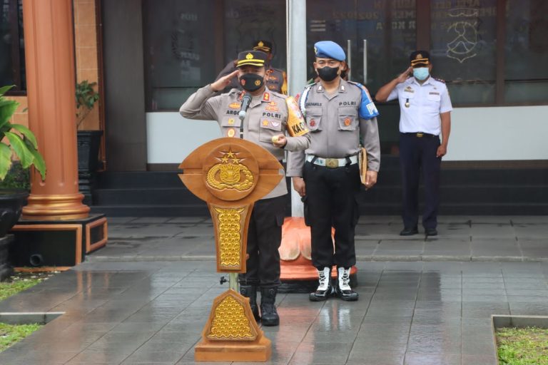 Polres Blitar Kota Gelar Apel Pasukan Operasi Zebra Semeru 2022