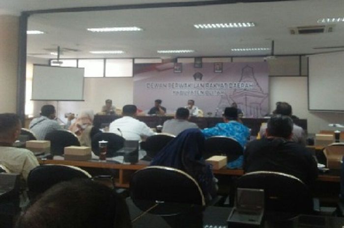 Komisi 1 DPRD Kabupaten Blitar Gelar Hearing Bersama Warga Sidorejo