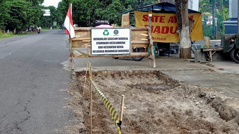 Proyek Lelang Perbaikan Jalan Mojopurno-Genengan Oleh Dinas PUPR Magetan