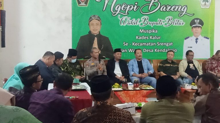 Ngopi Bareng Wakil Bupati Blitar, Kapolsek Srengat Bersama Tiga Pilar