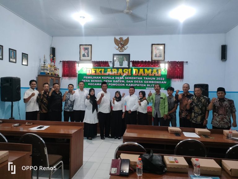 Kapolsek Ponggok Polres Blitar Kota Hadiri Deklarasi Damai Pilkades Serentak 2022