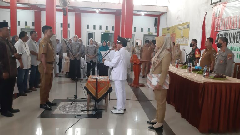 Kapolsek Srengat Hadiri Pelantikan Kasun Kendalsari Desa Kendalrejo