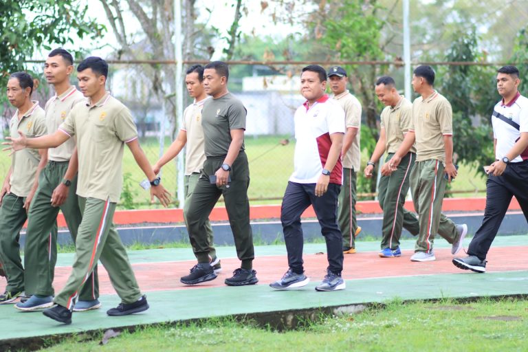 Pererat Sinergitas, Polres Blitar Kota dan Kodim 0808 Blitar Gelar Olahraga Bersama