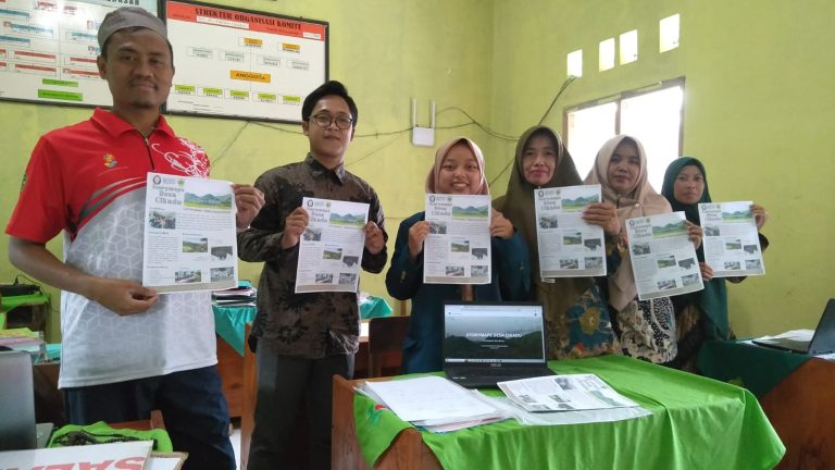 LUARRR BIASAAA!!! Terobosan Baru dari Mahasiswa KKN UNDIP Melalui Kegiatan Edukasi Dan Pelatihan Pembuatan Story Maps Dengan Menggunakan ArcGIS Online Sebagai Media Untuk Membuat Website