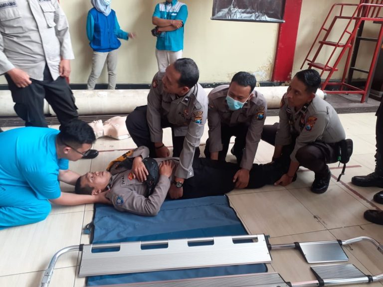 Gelar Pelatihan PPGD, Polres Blitar Siap Jaga Profesionalitas Personil Saat Berikan Pertolongan Pertama