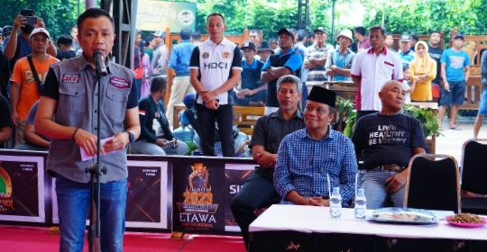 WABUP RAHMAT SANTOSO BUKA KONTES KAMBING ETAWA TINGKAT NASIONAL 2023 