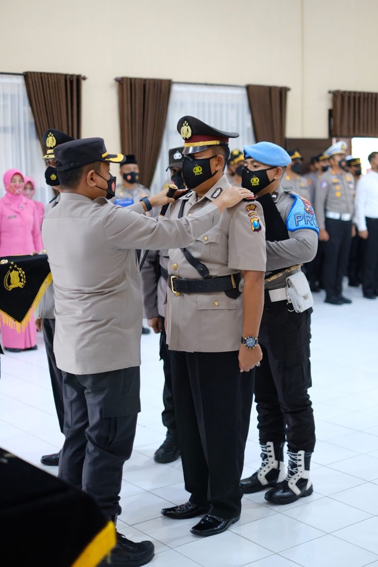 Kapolres Blitar Kota Pimpin Sertijab Kapolsek Sukorejo