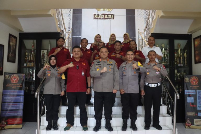 Terima Kunjungan Ketua KONI Blitar, Kapolres Blitar Siap Dukung Kegiatan Olahraga Di Kabupaten Blitar