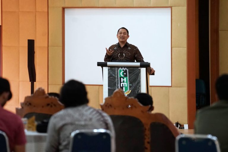 Hendi Peringatkan Anggaran Pemerintah Bukan ‘Bancakan’