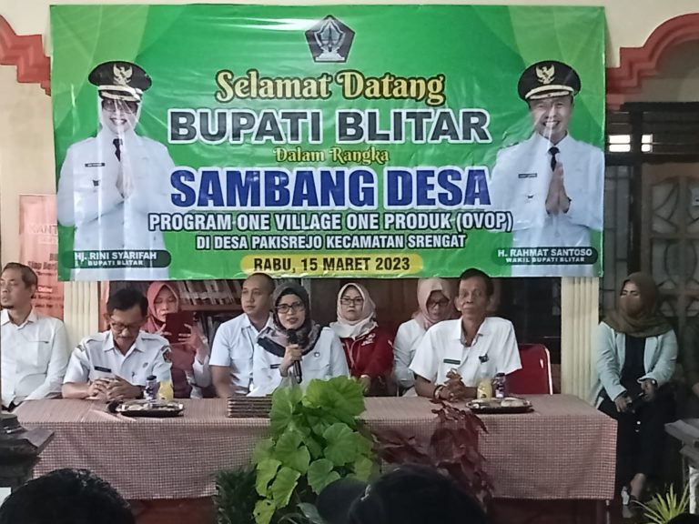 Dalam Agenda Ovop Bupati Blitar Sambangi Masyarakat Wilayah Srengat.