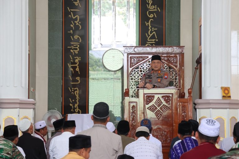 Melalui Ceramah Kamtibmas, Kapolres Blitar Ajak Masyarakat Jaga Kondusifitas Bersama di Bulan Ramadhan