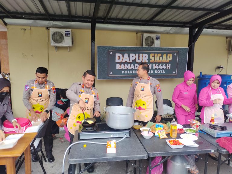 Polres Blitar Kota Dirikan Dapur Sigap Ramadhan, Sediakan Ratusan Porsi Menu Buka Puasa