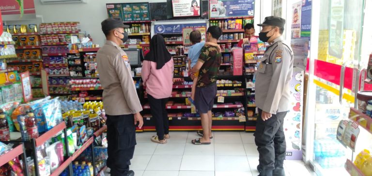 Masih Situasi Lebaran, Polsek Udanawu Tempatkan Personil Awasi Objek Vital