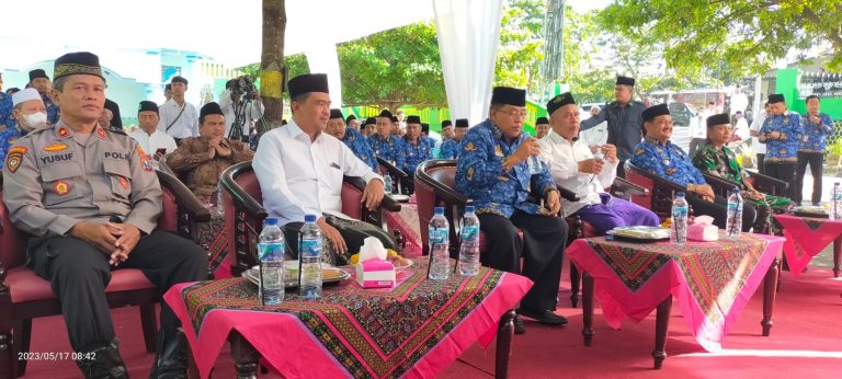 Tingkatkan Silahturahmi Dengan Toga Kapolsek Kepanjenkidul Dan Anggota Hadiri Halal Bihalal Di Masjid Almubarok Kepanjenkidul Kota Blitar