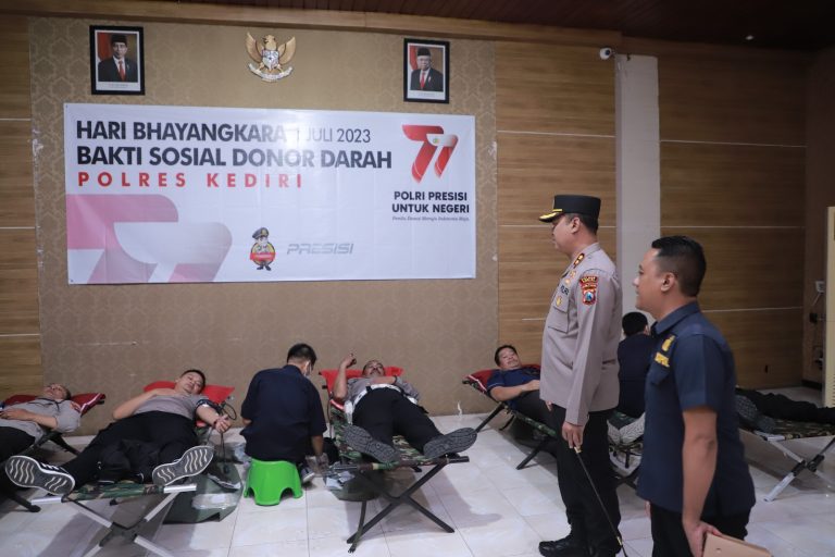 Polres Kediri Gelar Bakti Kesehatan Peringati Hari Bhayangkara ke-77