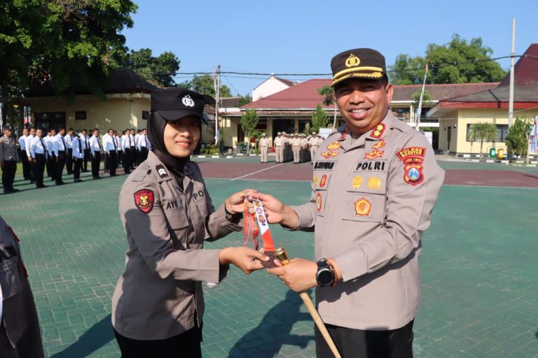 Polres Magetan Sabet 2 Piala Kapolda Cup Dalam Rangka Hari Bhayangkara ke-77