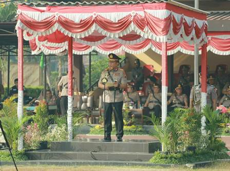 Kapolda Jatim Resmi Membuka Diktuk Bintara dan Tamtama Polri Gelombang II di SPN Bangsal