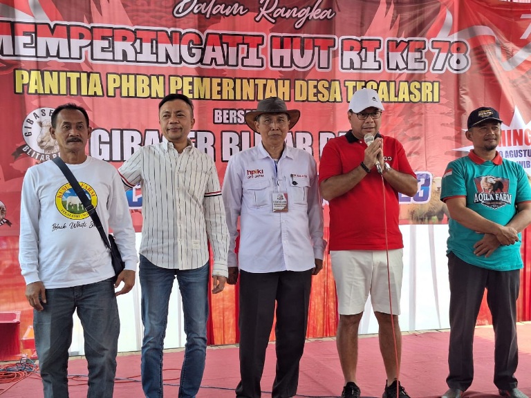 Diblitar, 2 Caleg DPR RI Dari Partai PAN Dan PDIP  Sepanggung