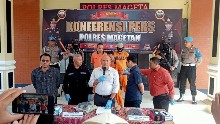 Seorang Siswi SD  Di Magetan Jadi Budak Nafsu Ayah Kandung