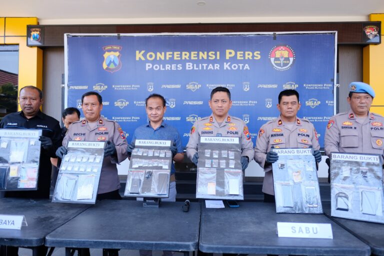 Operasi Tumpas Narkoba 2023: Polres Blitar Kota Berhasil Ungkap 10 Kasus Dan Amankan 10 Tersangka