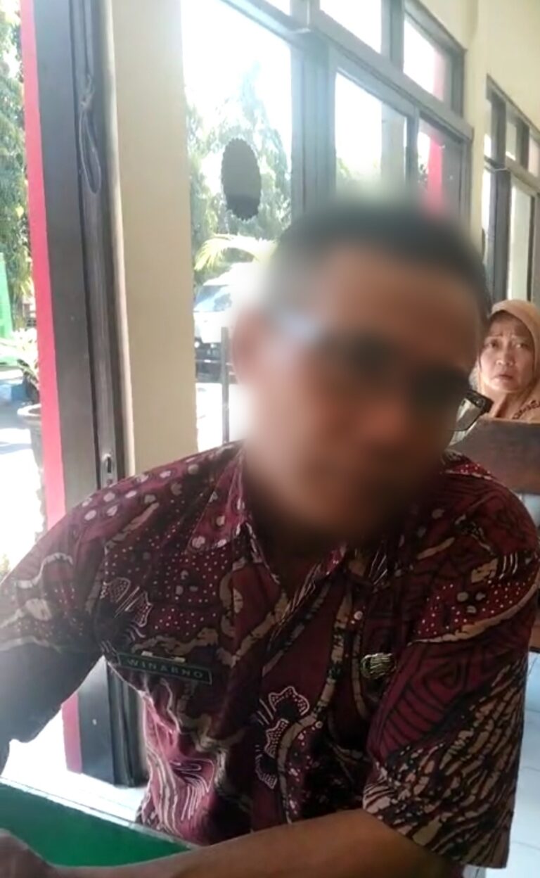 KADES PANGGUNGDUWET PENUHI PERMINTAAN KETERANGAN PITSUS POLRES BLITAR TERKAIT DUGAAN PENIPUAN OLEH OKNUM EW