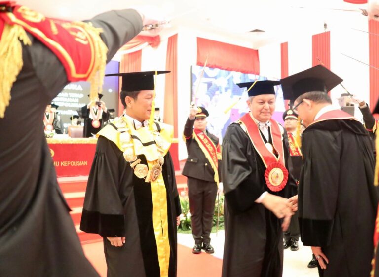 Prof Albertus Wahyurudhanto Dikukuhkan, STIK Lemdiklat Polri Tambah Guru Besar