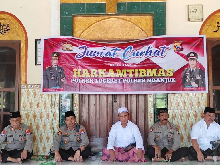 Program Jum’at Curhat, Polres Nganjuk Ajak Warga Jaga Toleransi dan Hormati Pilihan Politik Masing-Masing