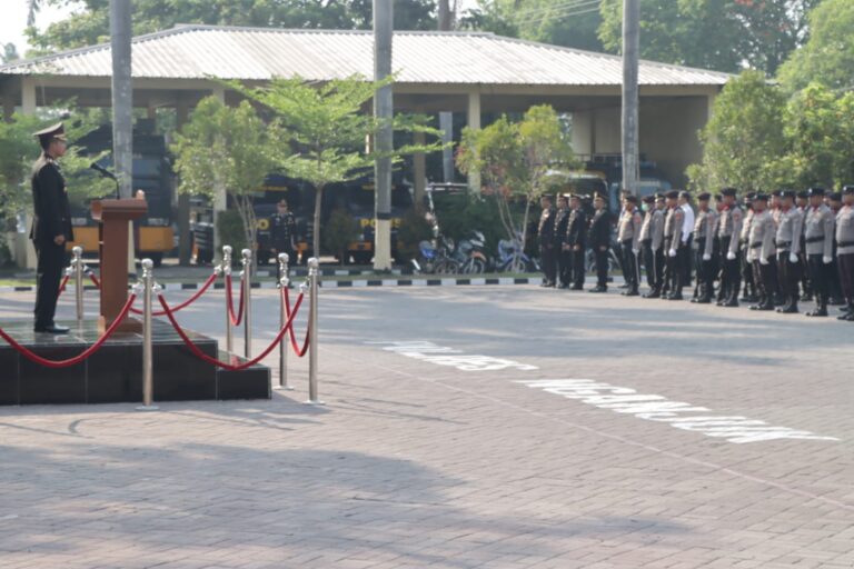 Polres Nganjuk Gelar Upacara Bendera Peringati Hari Sumpah Pemuda ke-95