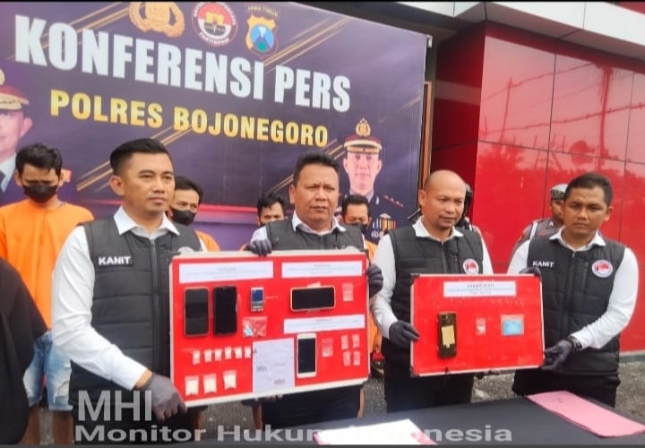 4 Orang Tersangka Kasus Peredaran Narkoba Berhasil Diamankan Dengan Barang Bukti Yang Fantastis.