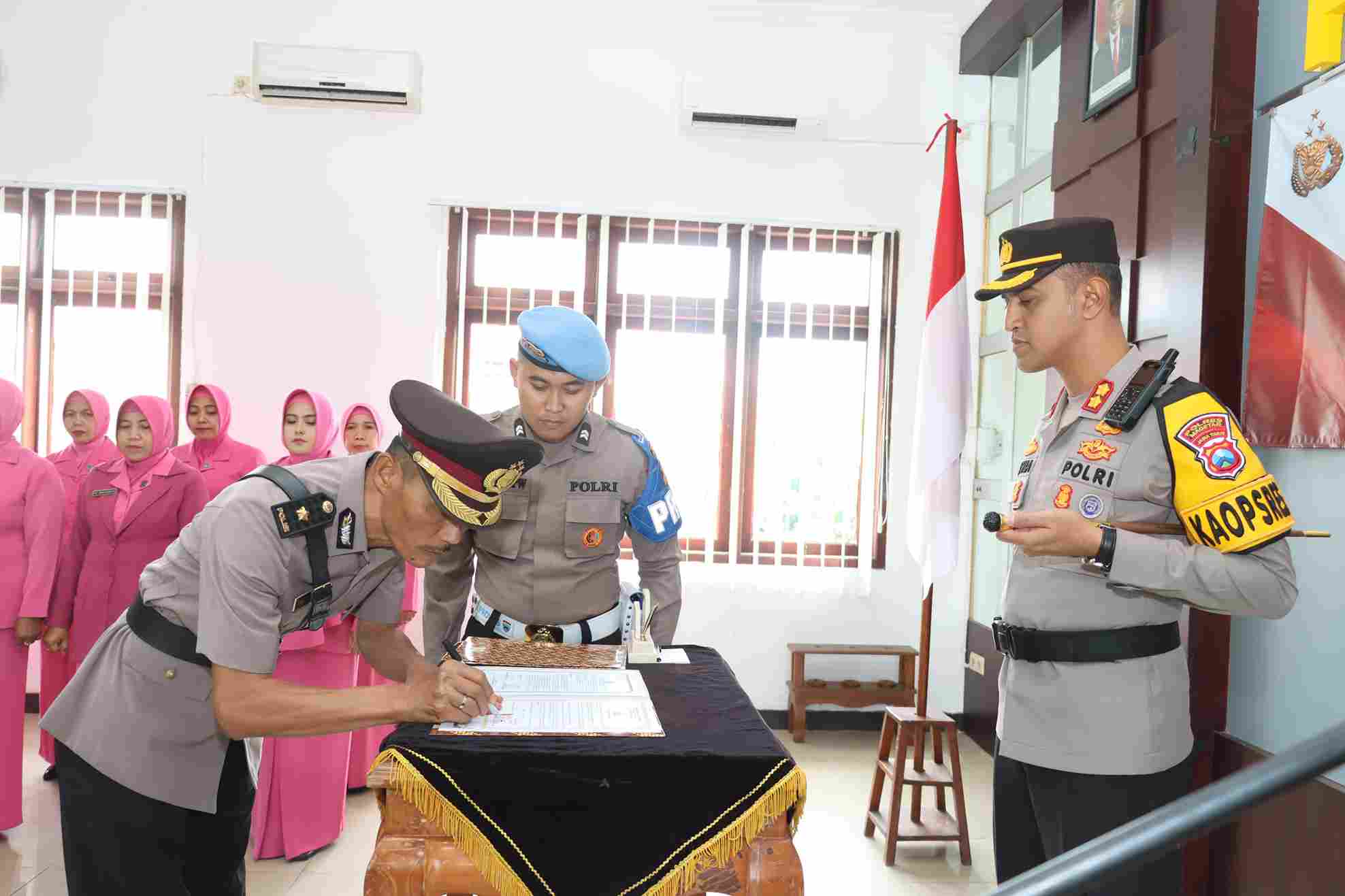 Polres Magetan Gelar Sertijab Kabag SDM, Kompol Paidi Resmi Memimpin