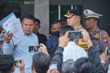 Ratusan Personel Diterjunkan, Polrestabes Surabaya Jamin Keamanan Pleno Rekapitulasi Suara Tingkat Kota