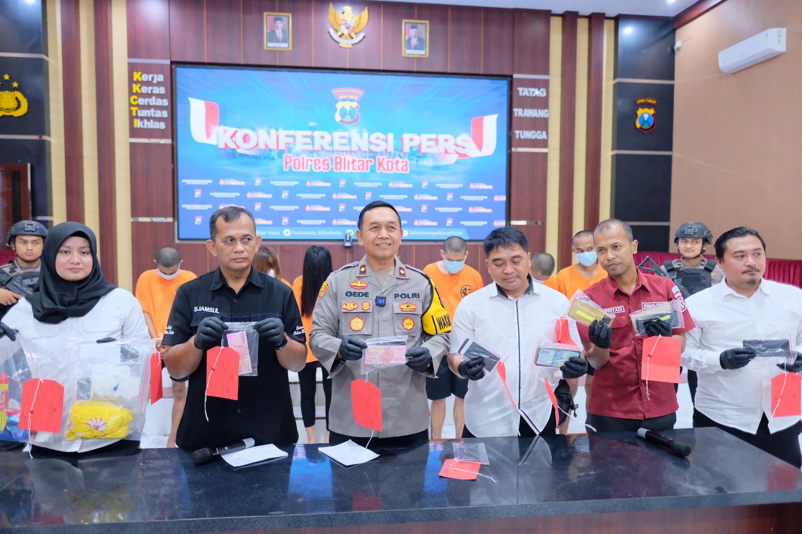 Polres Blitar Kota Bongkar Prostitusi Online: Upah Sekali Kencan Rp 300 Ribu, Gaji Sebulan PSK 8 juta