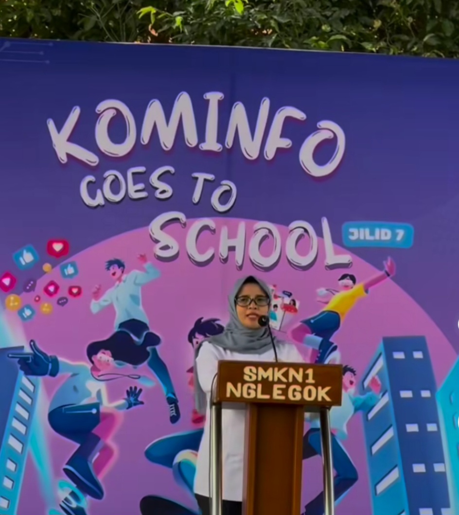 Bupati Blitar Hadiri Kominfo Goes To School