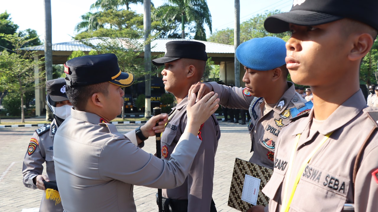 Kapolres Nganjuk Pimpin Upacara Kenaikan Pangkat Pengabdian dan Membuka  Latja Siswa Diktuk BA Gelombang I T.A. 2024 