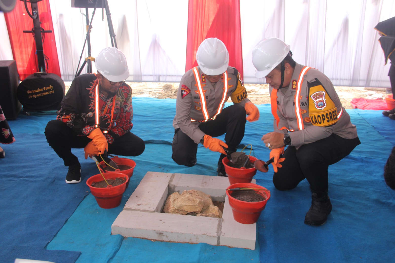 Kapolda Jatim Letakan Batu Pertama Gedung Satya Haprabu Polres Sumenep