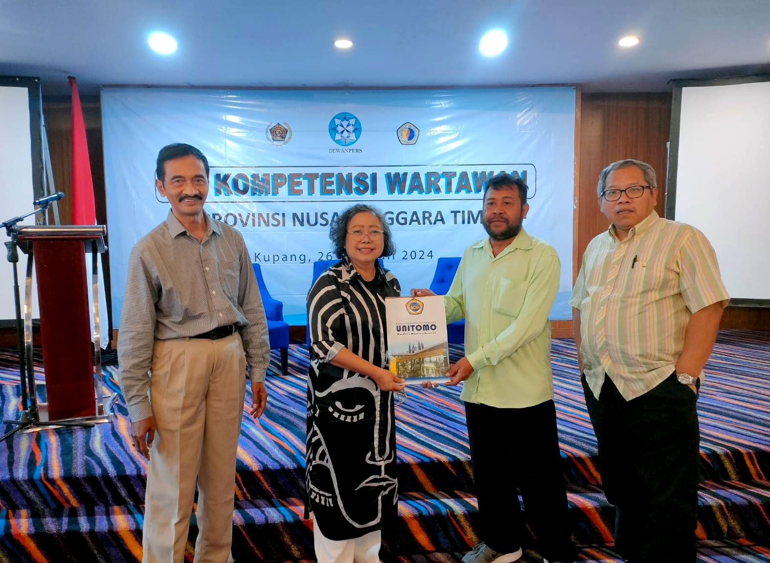 Unitomo Surabaya MoU JMSI NTT Ikuti UKW Fasilitasi Dewan Pers