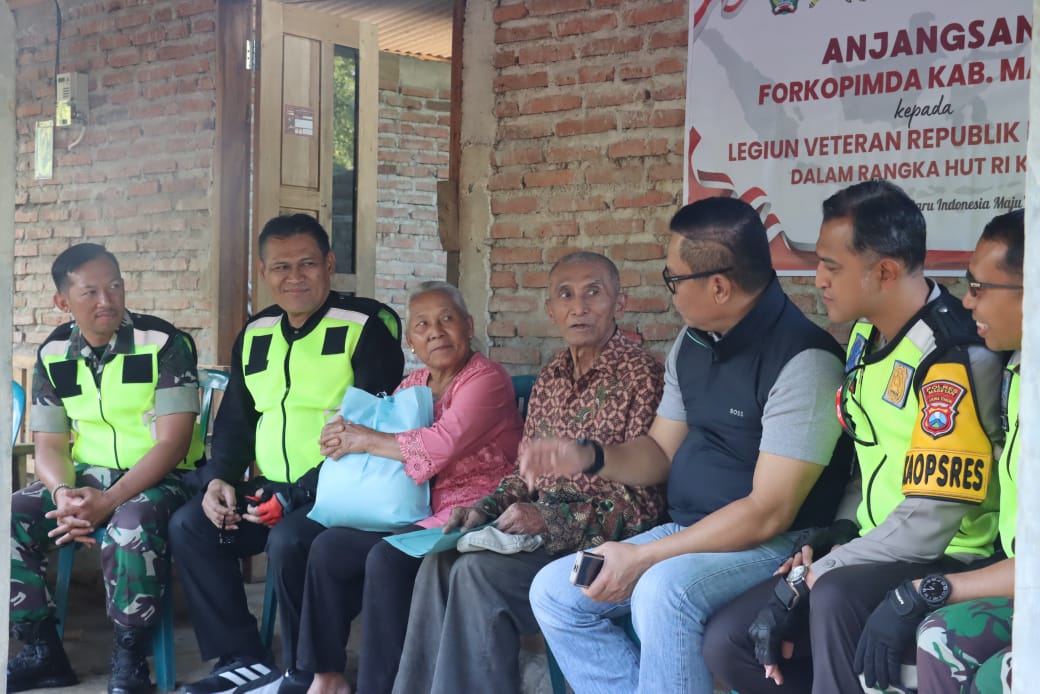 Sinergitas Forkopimda Magetan Gelar Patroli R2 dan Anjangsana Peduli Veteran Peringati HUT RI ke-79 RI