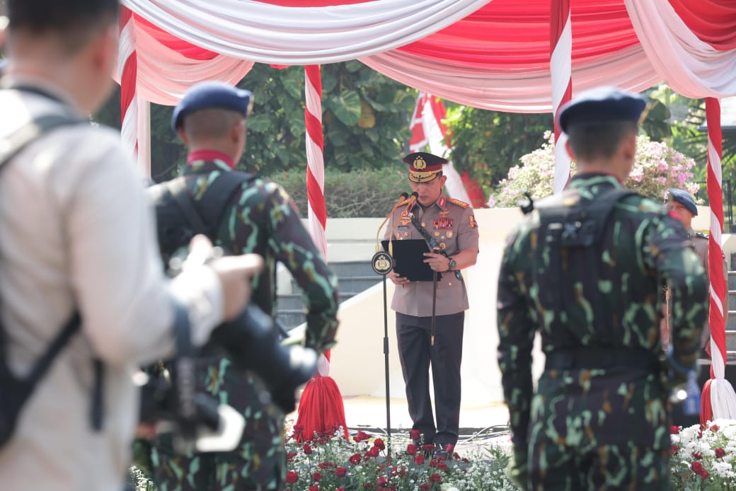 Kapolri Pimpin Upacara Hari Juang Polri di Surabaya