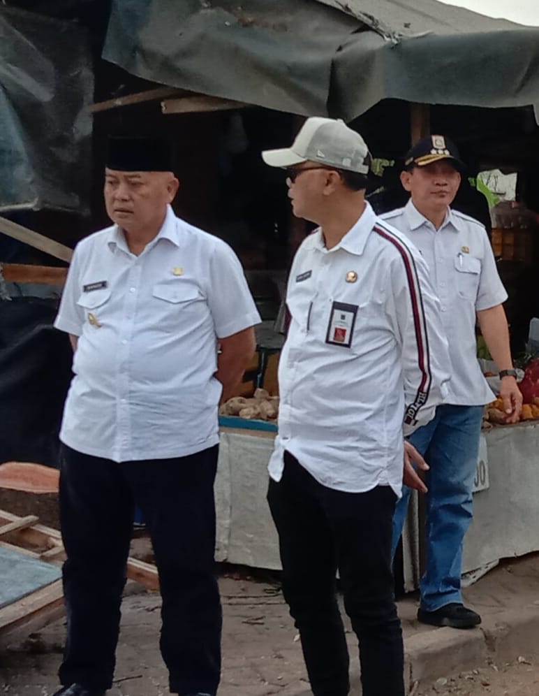 DPUBM Kabupaten Malang Bersama Bupati Tinjau Lokasi Pemotongan Pohon