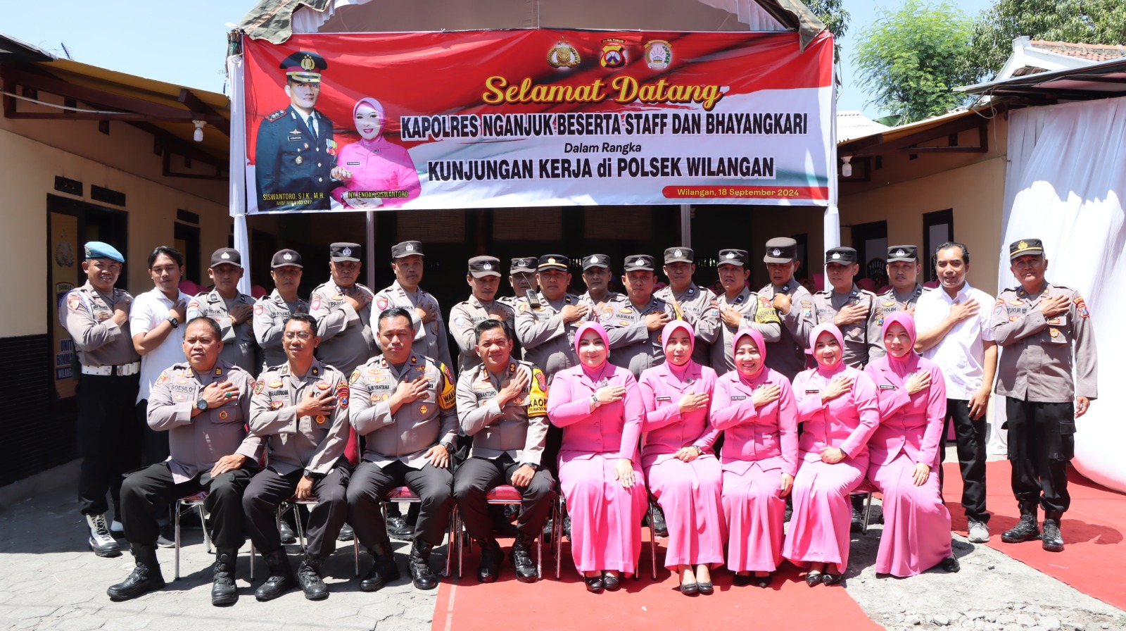 Kunjungi Tiga Polsek Sekaligus, Kapolres Nganjuk Inginkan peningkatan Kualitas Pelayanan Publik dan Jaga Netralitas