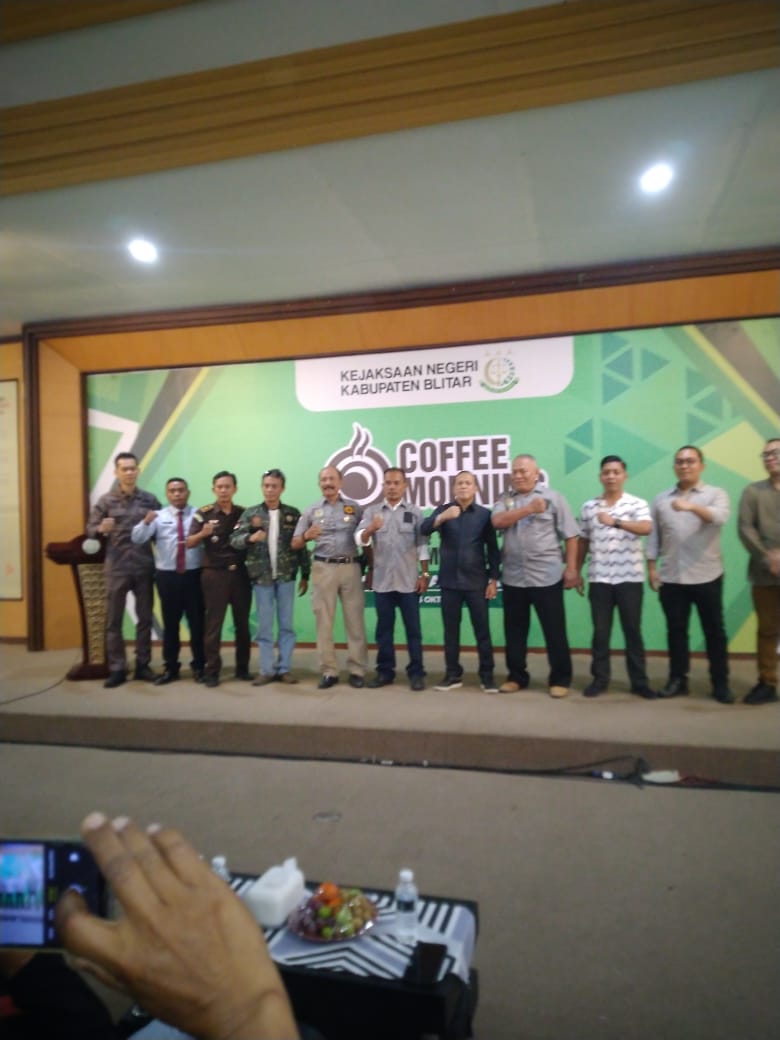 Coffee Morning,Kejari Kabupaten Blitar Ajak Media dan Ormas Diskusikan Isu Terkini