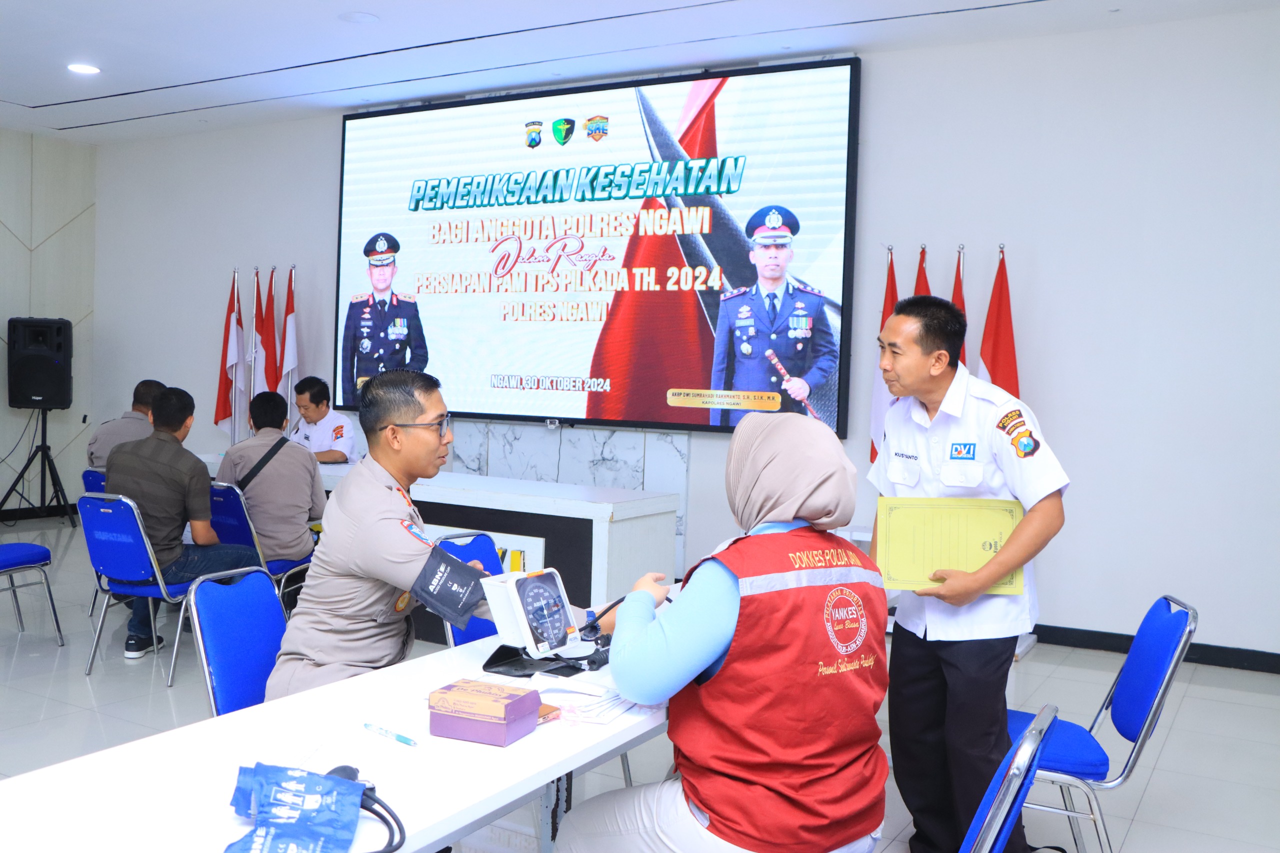 Polres Ngawi Gelar Pemeriksaan Kesehatan untuk Personel PAM TPS Pilkada 2024