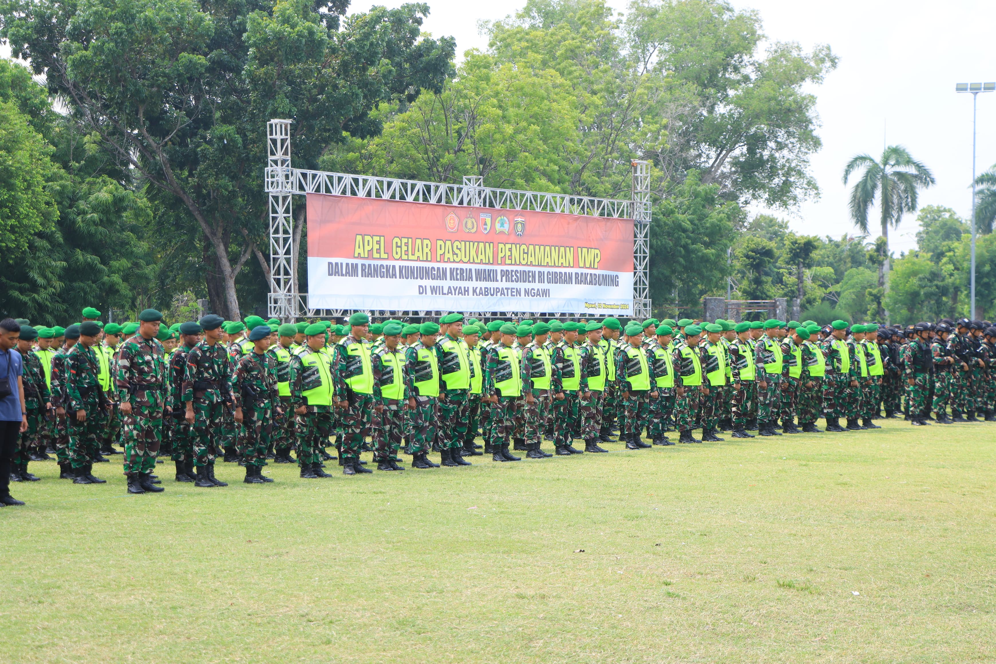 Polres Ngawi Mengikuti Apel Gelar Pasukan Pengamanan VVIP Wakil Presiden RI