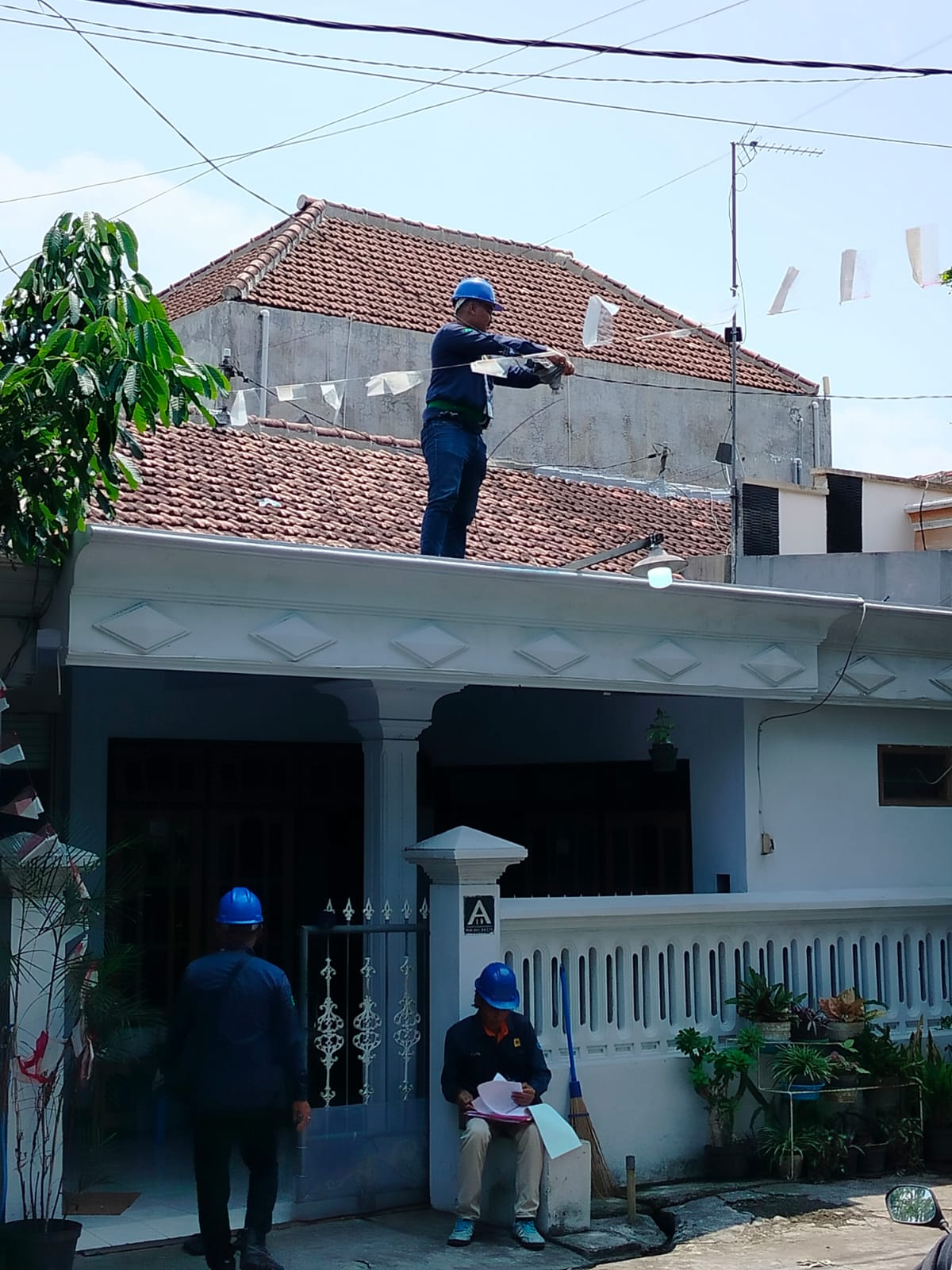 Diduga Terkesan  Ada Pembiaran PLN Blitar Kota Terkait Adanya Penyaluran Listrik JTR Tanpa Melalui Alat Ukur Yang Sah