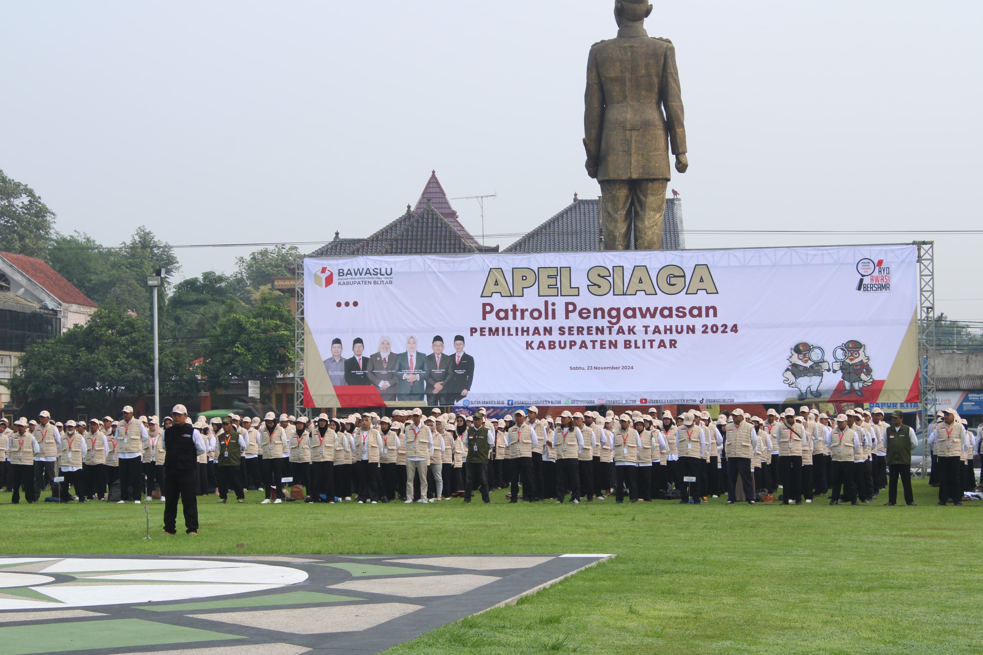 Songsong Masa Tenang, Bawaslu Kabupaten Blitar Gelar Apel Siaga Patroli Pengawasan Pemilihan Serentak 2024