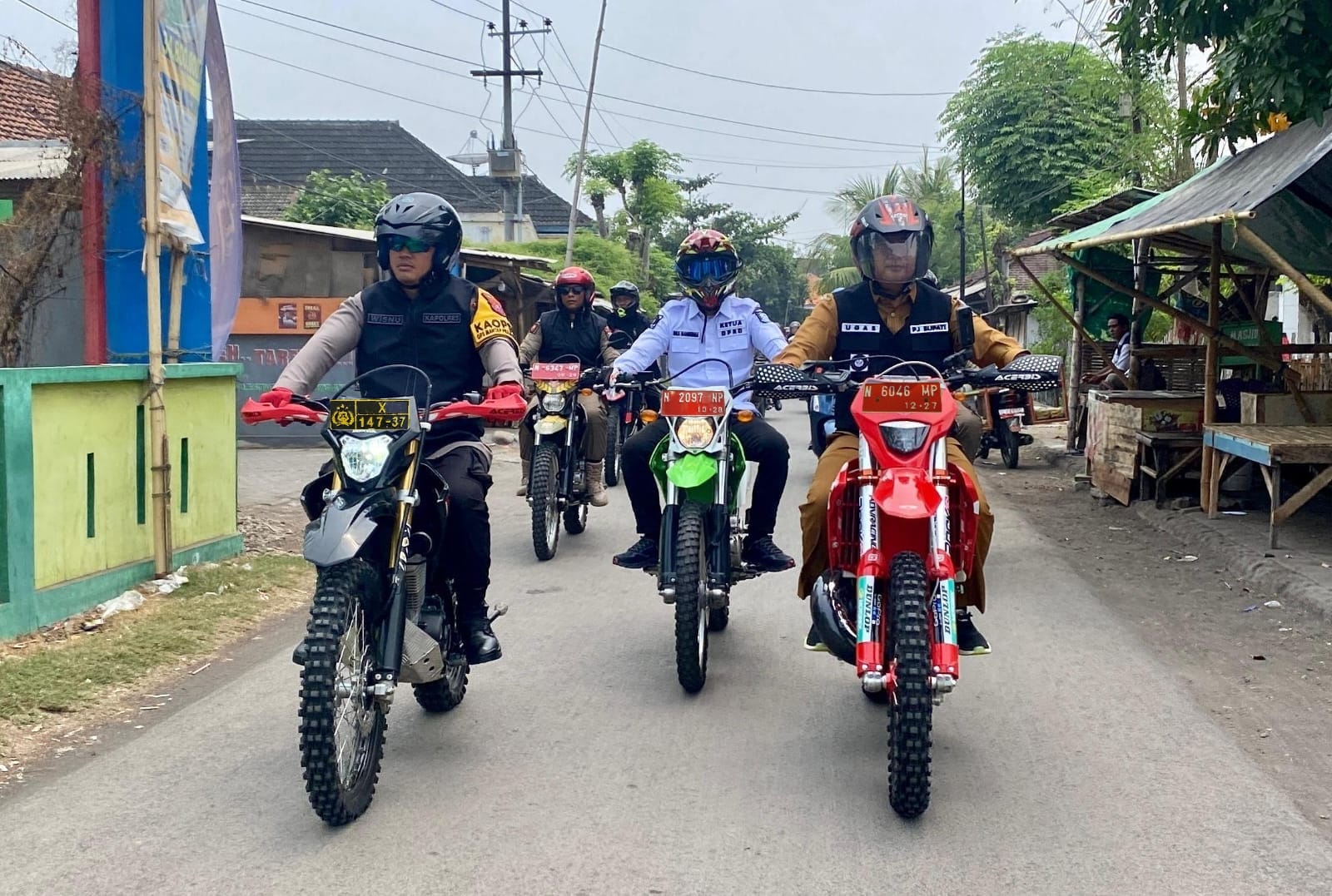 H-1 Coblosan Kapolres Probolinggo Bersama Forkopimda Gelar Patroli Pastikan Pilkada 2024 Kondusif