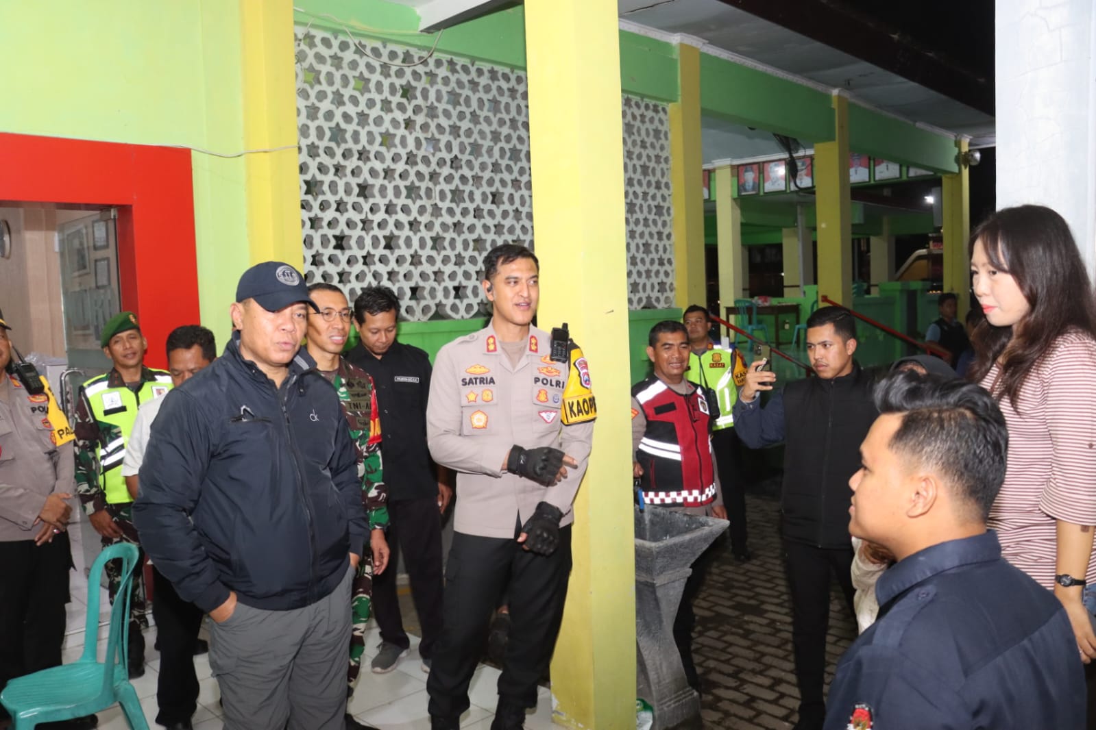 Pasca Hitung Suara Pilkada Kapolres Magetan dan Forkopimda Gelar Patroli Malam Pastikan Kamtibmas Kondusif