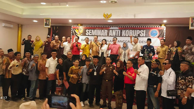 Perkuat Pengawasan Publik, LP-KPK Blitar Gelar Seminar Anti Korupsi Pengelolaan Anggaran Desa